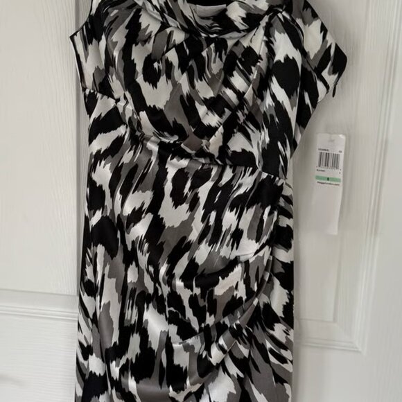 Maggy London Sleeveless Sheath Dress NWT MEDIUM - Picture 4 of 6